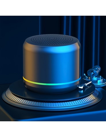 W15 Small Size And High-quality Wireless Speaker
