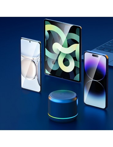 W15 Small Size And High-quality Wireless Speaker